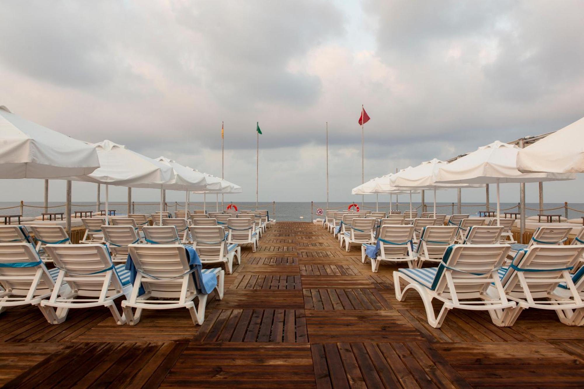 Long Beach Alanya Turkler Bagian luar foto